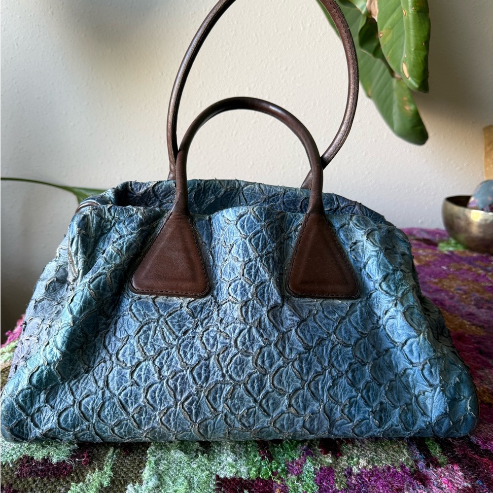 Numero 10 Blue Textured Women's Bag